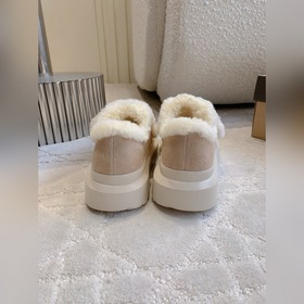 Новые ботинки UGG с толстой подошвой и