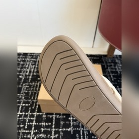 Высококачественные сапоги Ugg： предст