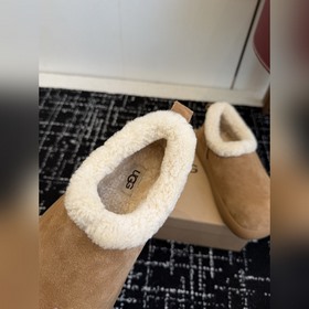 Высококачественные сапоги Ugg： предст