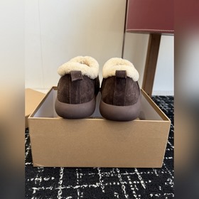 Высококачественные сапоги Ugg： предст