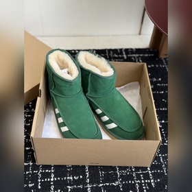 UGG сотрудничает с adidas в рамках кол