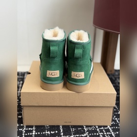 UGG сотрудничает с adidas в рамках кол