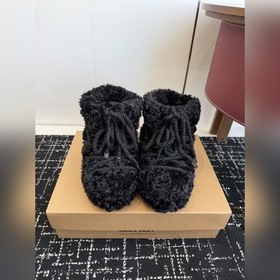 Коллекция Moon Boot 2026 осень/зима...