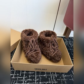 Коллекция Moon Boot 2026 осень/зима...