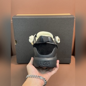 Новинка UGG Мужские минималистичные мо