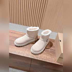 Коллекция ботинок UGG Oji-Oji Belina B