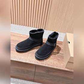 Коллекция ботинок UGG Oozibella Buckle