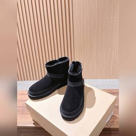 Коллекция ботинок UGG Oozibella Buckle