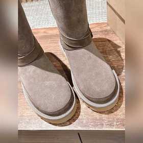 Серия ботинок UGG Oily Bellina Buckle 