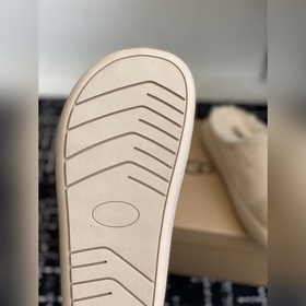 Ботинки UGG Chunky Sole Teddy Shearlin