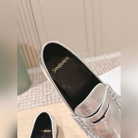Высокое качество с футляром для перев