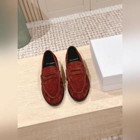 Высокое качество с футляром для перев