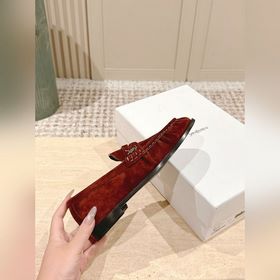 Высокое качество с футляром для перев