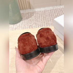 Высокое качество с футляром для перев