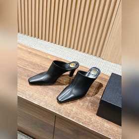 Плоские туфли Saint Laurent осень/з