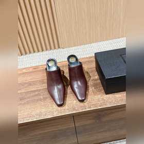 Плоские туфли Saint Laurent осень/з