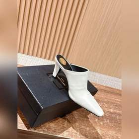 Плоские туфли Saint Laurent осень/з