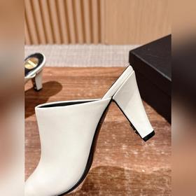 Плоские туфли Saint Laurent осень/з