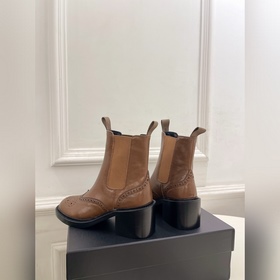Коллекция Saint Laurent 2026 осень/зим