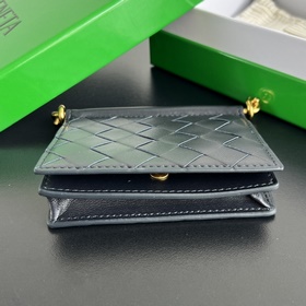 Новинка BV Solstice Compact Cardholder