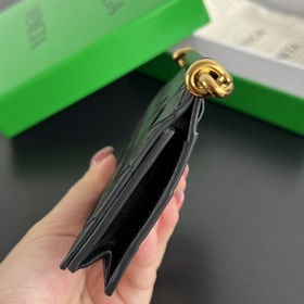 Новинка BV Solstice Compact Cardholder