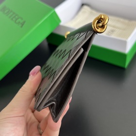 Новинка BV Solstice Compact Cardholder