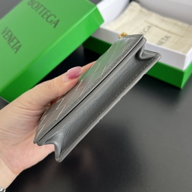 Новинка BV Solstice Compact Cardholder