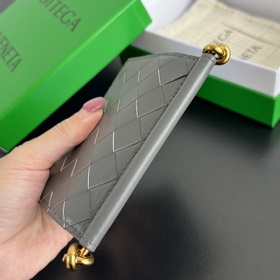 Новинка BV Solstice Compact Cardholder