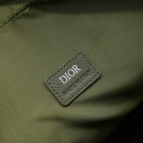 Dior- Новейшая коллекция портфелей Dio