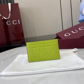 [Новинка] Коллекция Gucci Imprint Веч