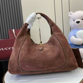 В этой сумке через плечо Gucci Softbit