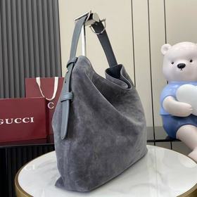 Коллекция осень/зима 2026. Сумка Gucci