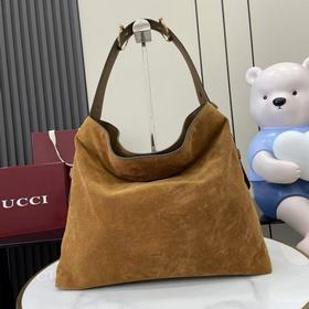 Коллекция осень/зима 2026. Сумка Gucci