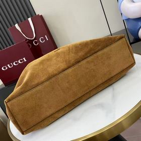 Коллекция осень/зима 2026. Сумка Gucci