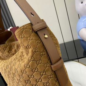 Коллекция осень/зима 2026. Сумка Gucci