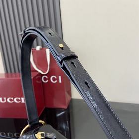 Коллекция Gucci Half Horsebit переосмы