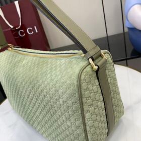 Коллекция Gucci Half Horsebit переосмы