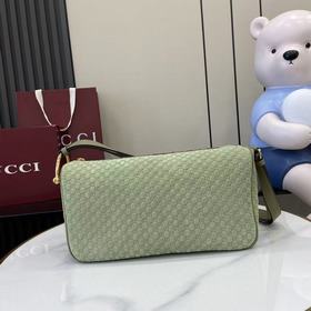 Коллекция Gucci Half Horsebit переосмы