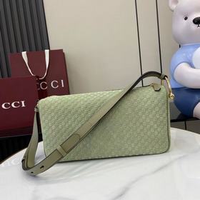 Коллекция Gucci Half Horsebit переосмы