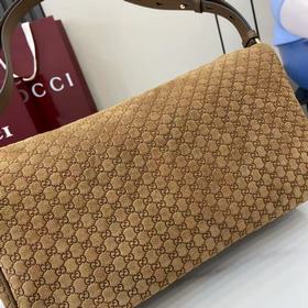 Коллекция Gucci Half Horsebit переосмы