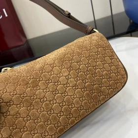 Коллекция Gucci Half Horsebit переосмы