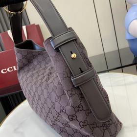 Коллекция осень/зима 2026. Сумка Gucci