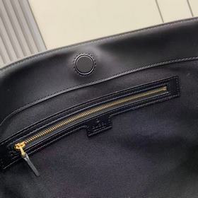 Коллекция осень/зима 2026. Сумка Gucci