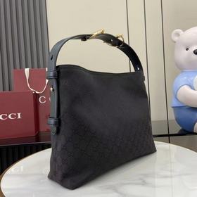 Коллекция осень/зима 2026. Сумка Gucci