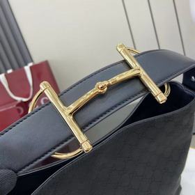 Коллекция осень/зима 2026. Сумка Gucci