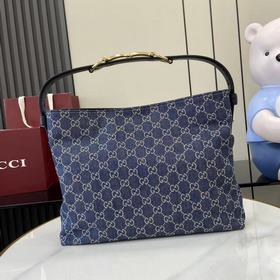 Коллекция осень/зима 2026. Сумка Gucci