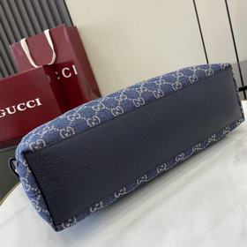 Коллекция осень/зима 2026. Сумка Gucci