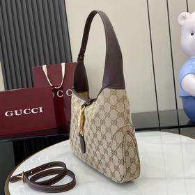 Новая коллекция Gucci впечатляет. Диза