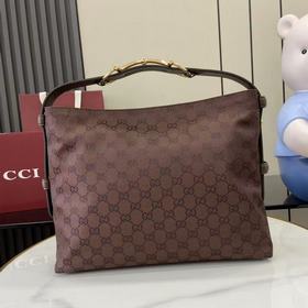 Коллекция осень/зима 2026. Сумка Gucci