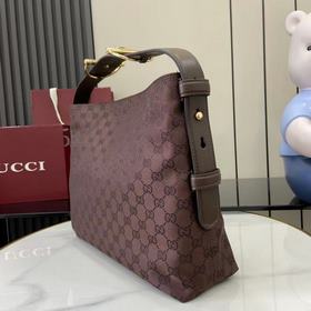 Коллекция осень/зима 2026. Сумка Gucci